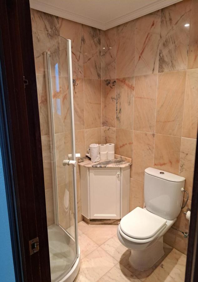 Encanto Urbano: Piso Centrico Totalmente Equipado レブリハ エクステリア 写真