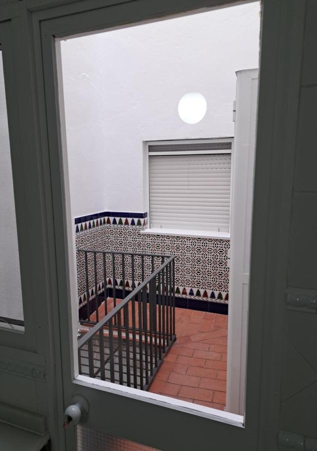 Encanto Urbano: Piso Centrico Totalmente Equipado レブリハ エクステリア 写真